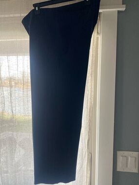 Classic Navy  Blue crop pants